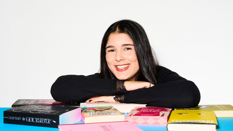 Porträttbild på Jasmine Darban